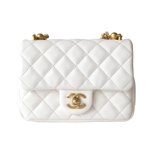 Chanel Shiny Lambskin Quilted Pearl Twist Square Flap Bag Gold Hardware White - Picture 1 of 6